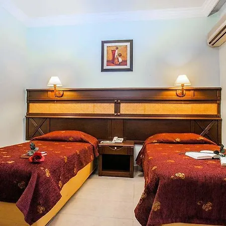Hotel Kleopatra Alis 3*